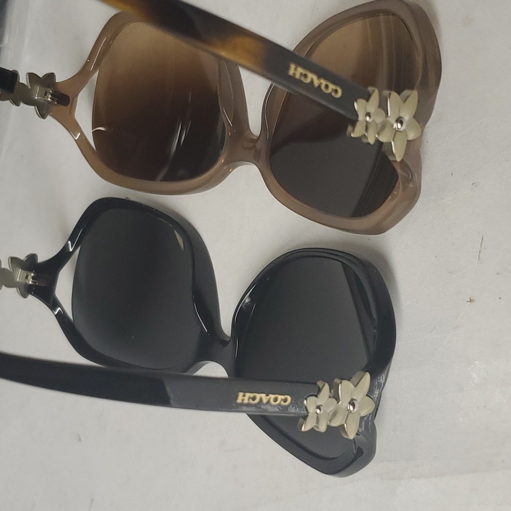 NEW Coach L1033 Integration Flower Sunglasses BLACK/ DARK GERY (4538)- Last One - Picture 9 of 9